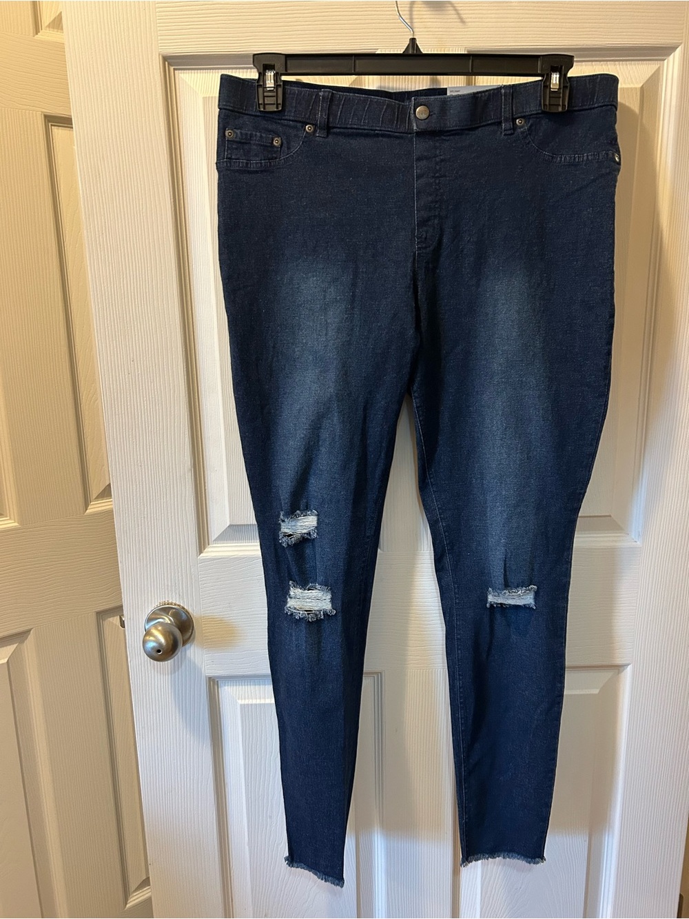 Hue XL Skinny Ripped Knee Leggings Dark Blue Distressed Jeans Ink Washed NWT